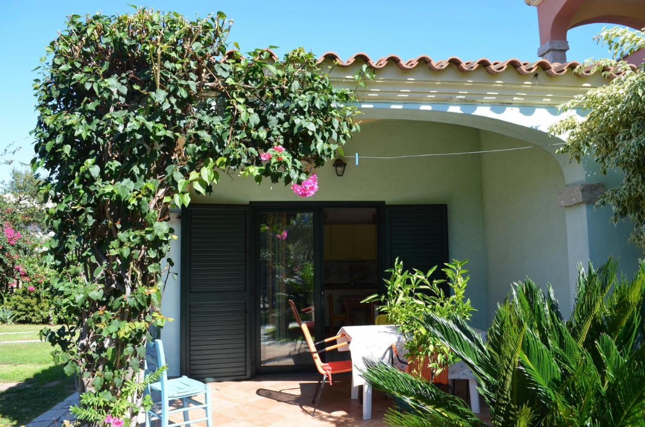 Iss Travel, La Padula - Apartments With Private Veranda And Parking San Teodoro  Kültér fotó